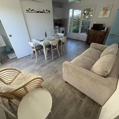 Apartament Le Club Des Cigales