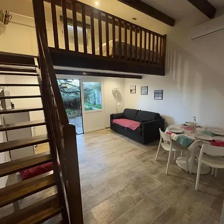 Apartament Le Club Des Cigales Hyères