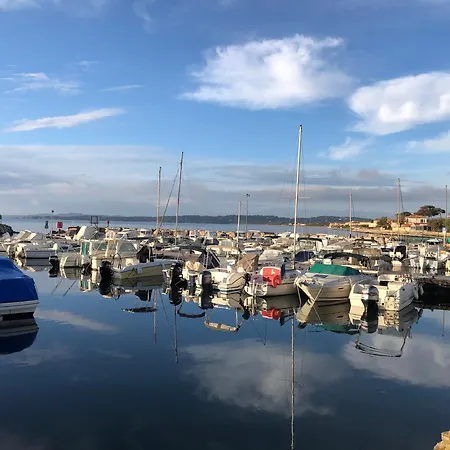 Le Club Des Cigales Apartamento