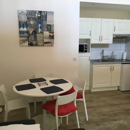 Le Club Des Cigales Hyères