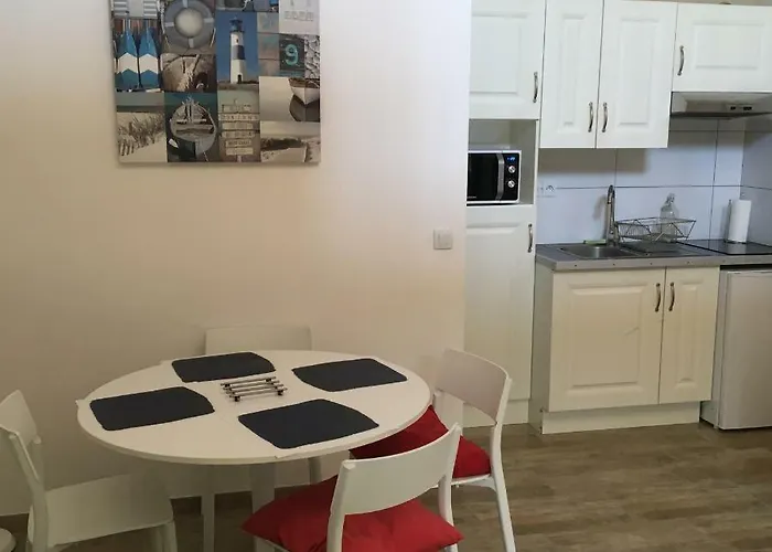 Le Club Des Cigales Hyères